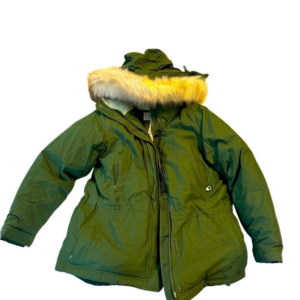 L.L bean women down jacket size M
